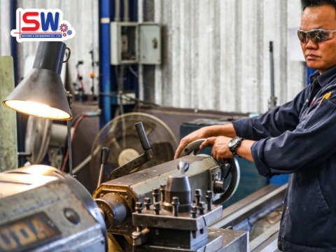 รับกัดหรือมิลลิ่ง บริการด่วนที่โรงกลึงทับมา ระยอง